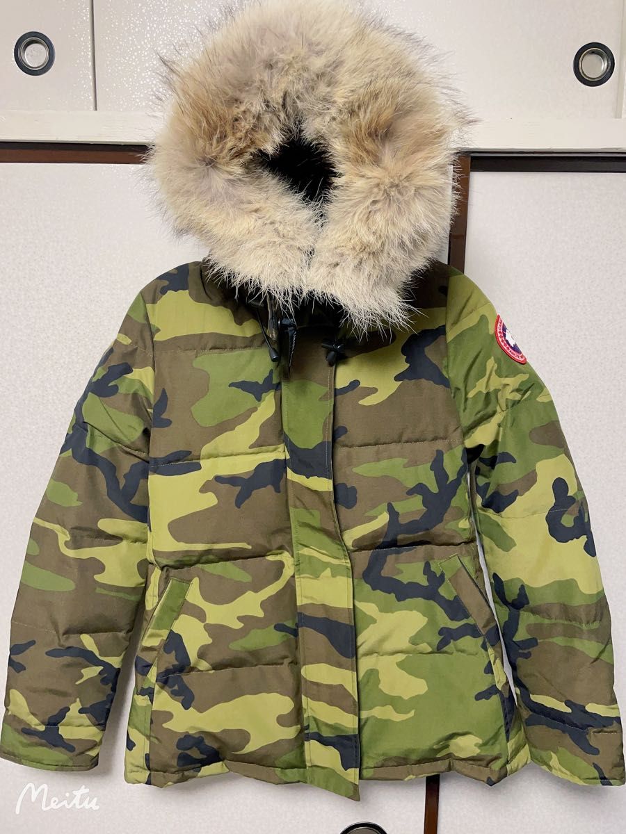 土日限定価格 CANADA GOOSE カナダグース ダウンジャケット タグ付き カモフラ柄 迷彩 マクミラン カモフラ