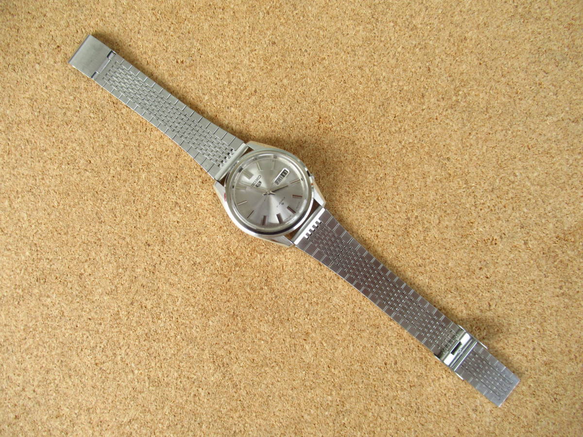 SEIKO セイコー5 アンティーク 6119-8020 自動巻き 美品 稼動訳 SEIKO セイコー5 アンティーク 6119-8020 自動巻き 美品 稼動訳