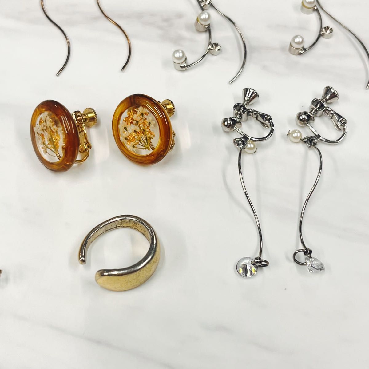 アクセサリーまとめ売り ネックレス イヤリング イヤーカフ ゴールドアクセ シルバーアクセ