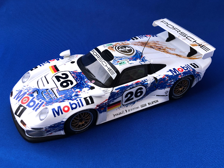 ＵＴモデル UTmodels 「1/18 ポルシェ911 GT1」 中古品 箱無しの画像1