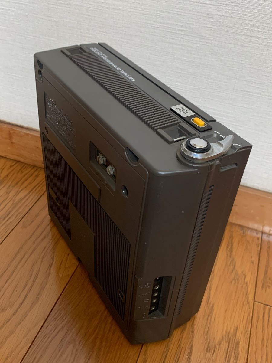 SONY スカイセンサー ICF-5900 完動品 ケース ACアダプター SONY スカイセンサー ICF-5900 完動品 ケース ACアダプター