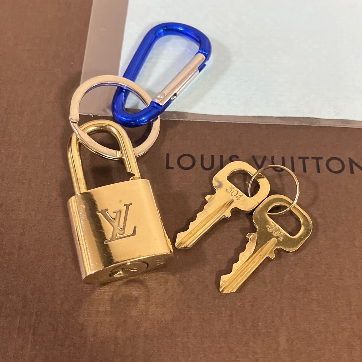 限定品】 LOUIS VUITTON ルイヴィトン パドロック 南京錠 鍵2個付 304
