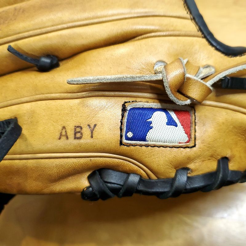 ウイルソン A2K 最上位モデル ABY刻印 Wilson 一般硬式内野用 ウイルソン A2K 最上位モデル ABY刻印 Wilson 一般硬式内野用