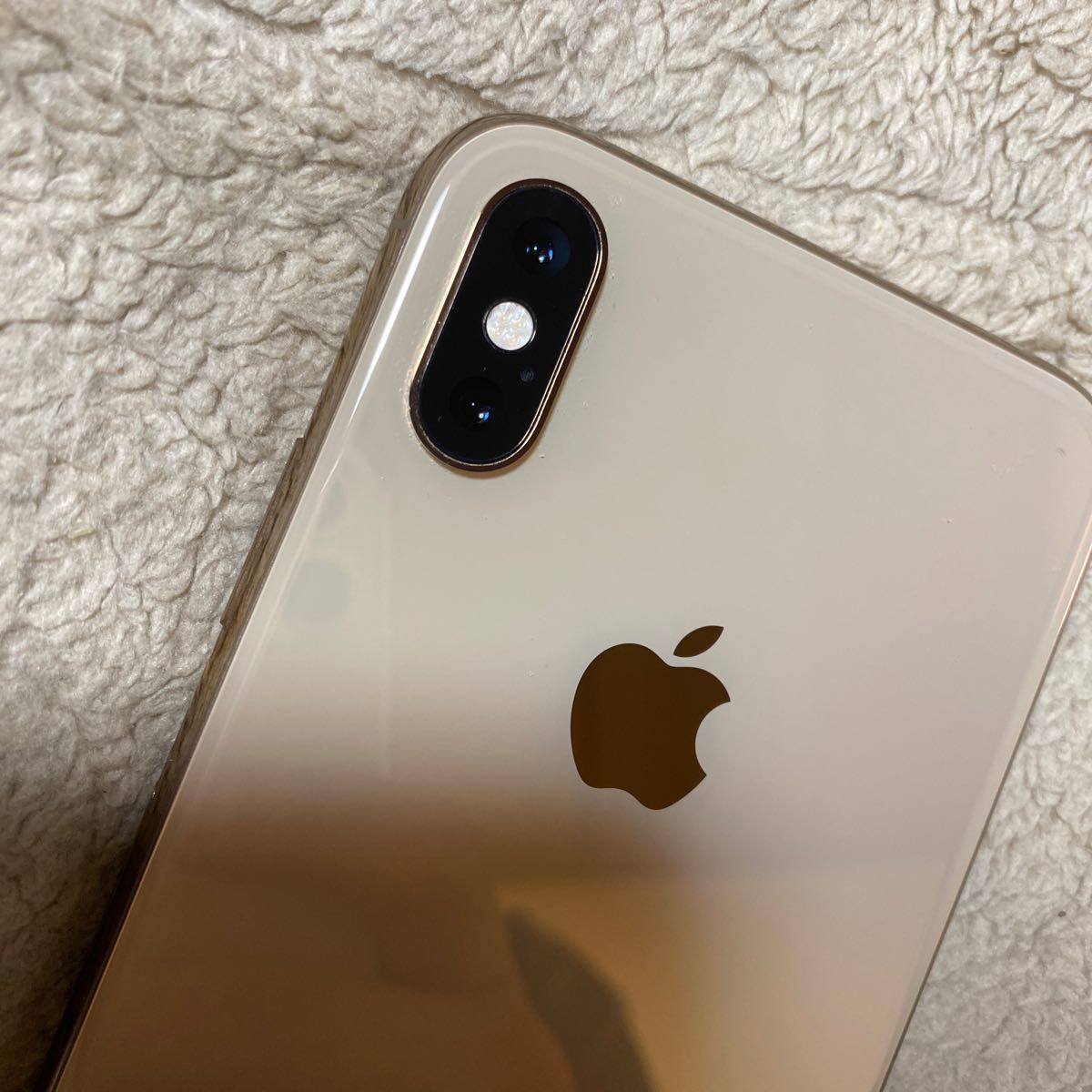 iPhone Xs 64GB SIMフリー Gold ガラスフィルム付き 2024/04まで保証し