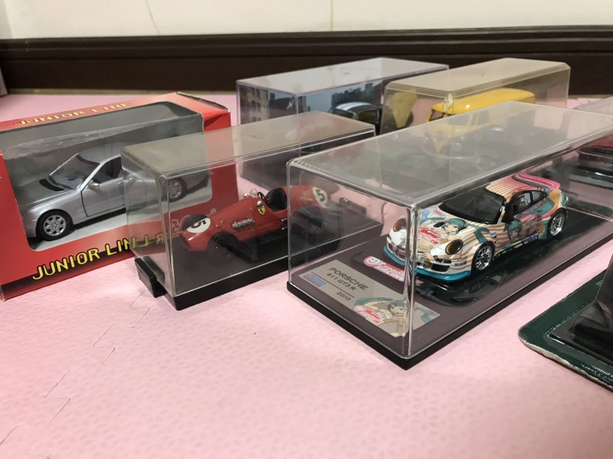 送料無料　1/43 ミニカー10台セット　まとめて　ポルシェ 911 マスタング ミシュラン MGB アウディ ジャガー フェラーリ 初音ミク ベンツ_画像3