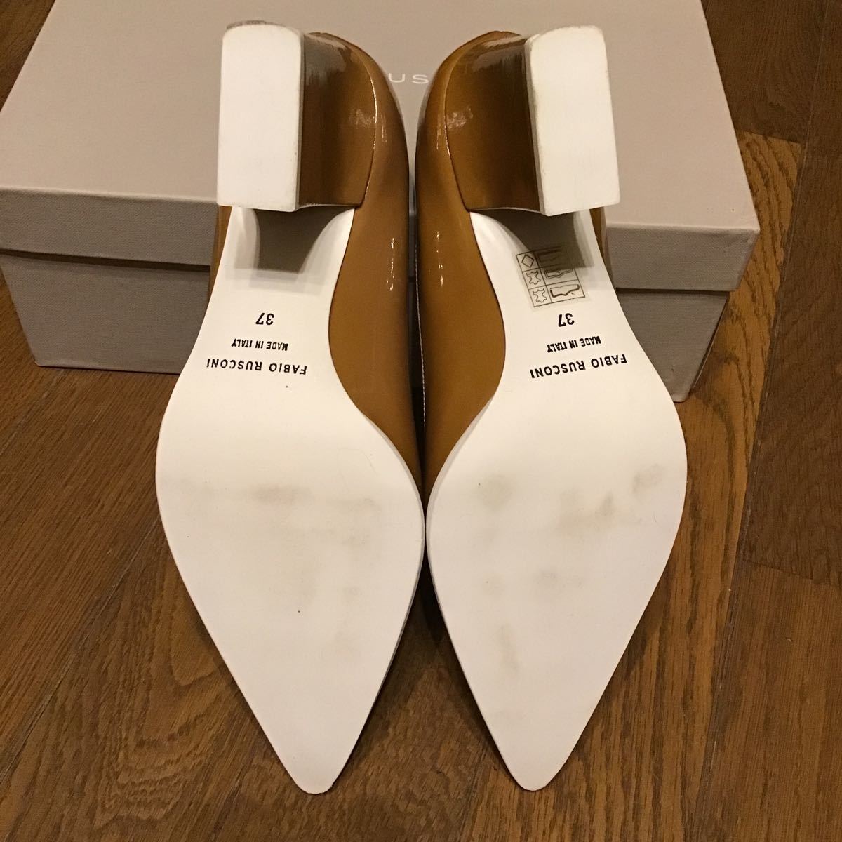 * fabio rusko-niFABIO RUSCONI pumps po Inte dotu enamel 37 24cm beige unused United Arrows 