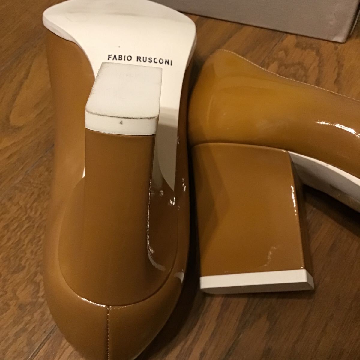 * fabio rusko-niFABIO RUSCONI pumps po Inte dotu enamel 37 24cm beige unused United Arrows 