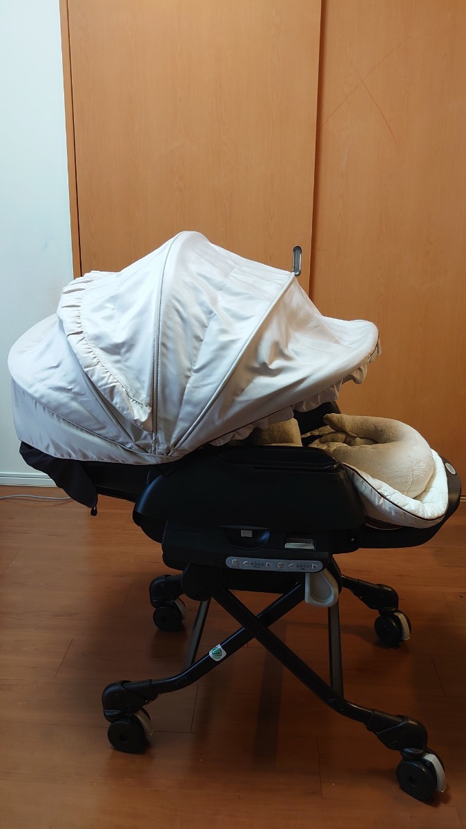 ☆Combi ネムリラAuto SWING コンビネムリラ オートスイング完動品