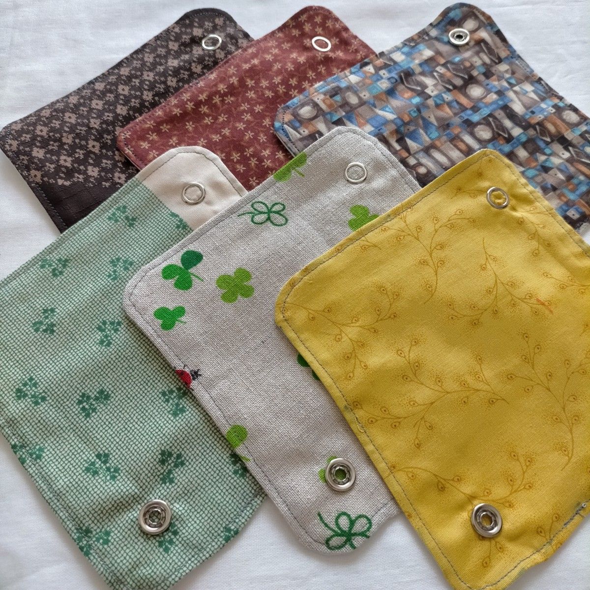 ブランド雑貨総合 おまけ2枚つき ハンドメイド 布ナプキン 布ライナー