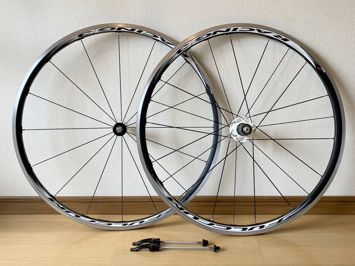 おトク情報がいっぱい! FULCRUM RACING3 15C クリンチャー11速中古