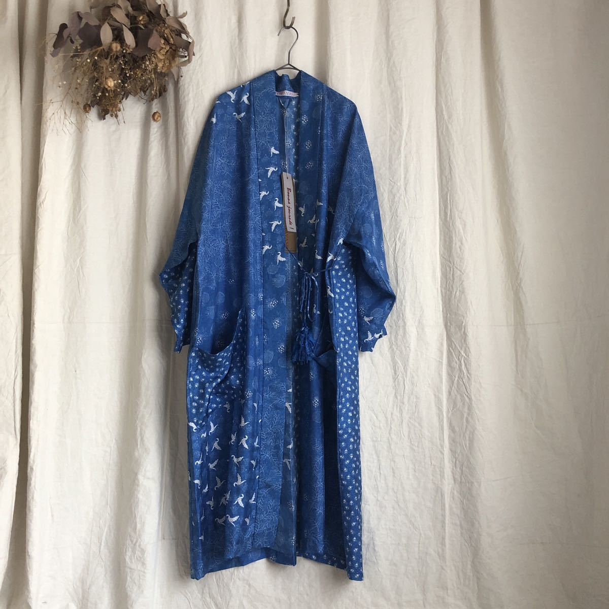 ほぼ未使用 TOWAVASE トワヴァース sarasa robe サラサ ローブ