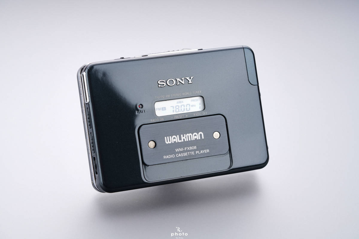 ★極美品・動作〇★ SONY ソニー WALKMAN 薄丈夫シリーズ FM/AM 高音質モデル ポータブルカセットプレーヤー WM-FX808 BLACK 整備品_画像6