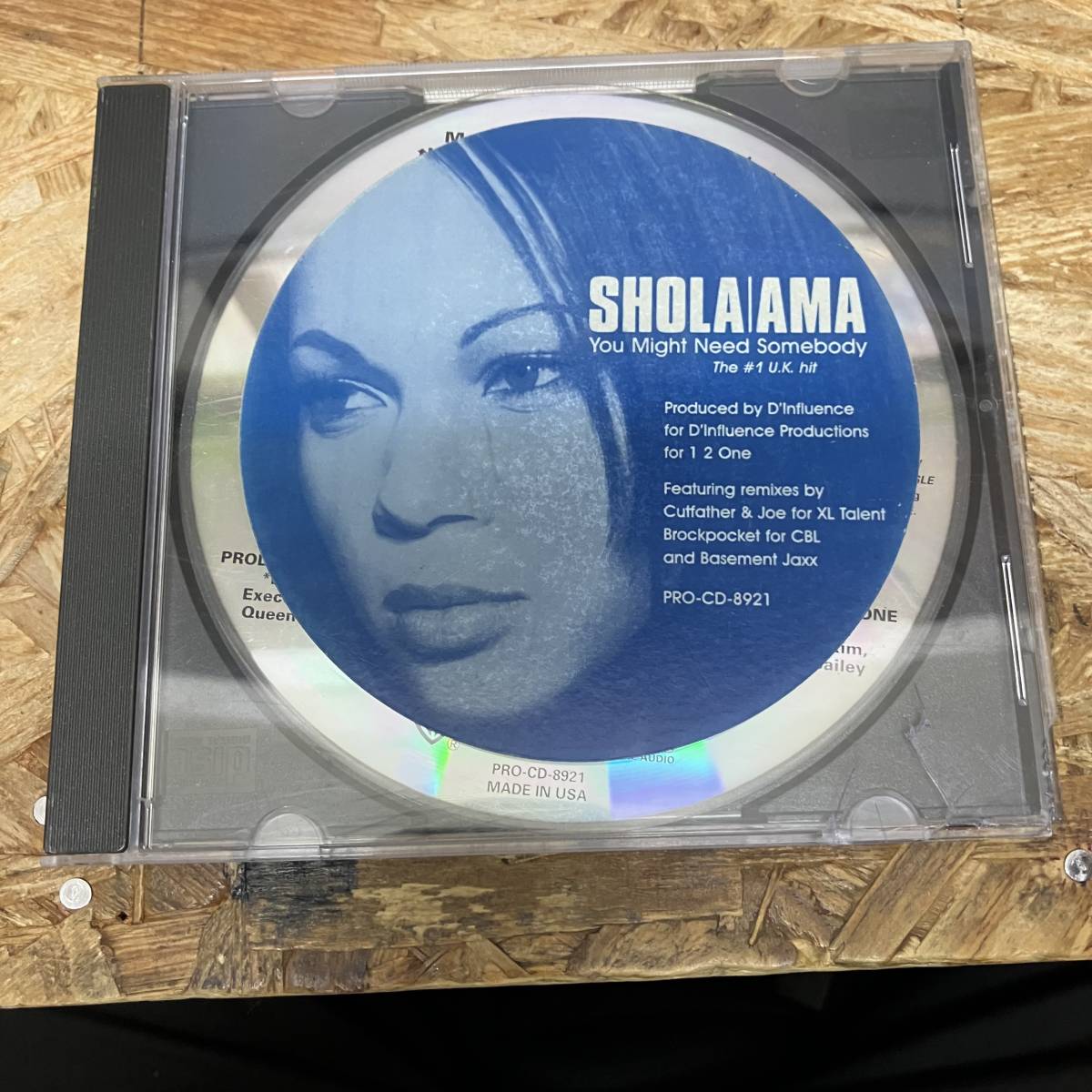 シ● HIPHOP,R&B SHOLA AMA - YOU MIGHT NEED SOMEBODY シングル,PROMO盤,HYPE STICKERコレクターズアイテム! CD 中古品_画像1