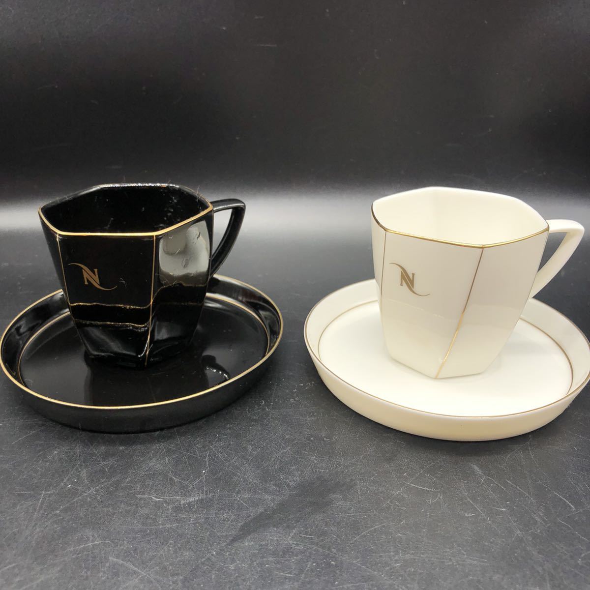 valentino garavani カップ&ソーサー 2客セット 陶磁器 食器 マグカップ コーヒーカップ ティーカップ O23-10の画像1