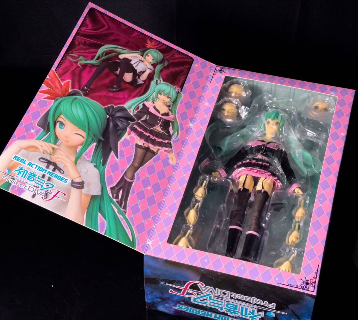 MEDICOM TOY メディコム・トイ リアルアクションヒーローズ RAH 初音ミク -Project DIVA- F ハニーウィップ デラックスver._画像2