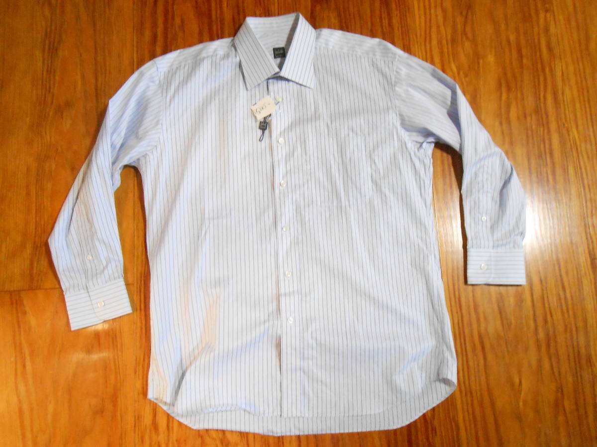 未使用タグ付　米国 IKE BEHAR（1957年創業）　上品なストライプ柄の高級ドレスシャツ 　UＳ＄185　コットン100%　ＵS16-32サイズ _画像4