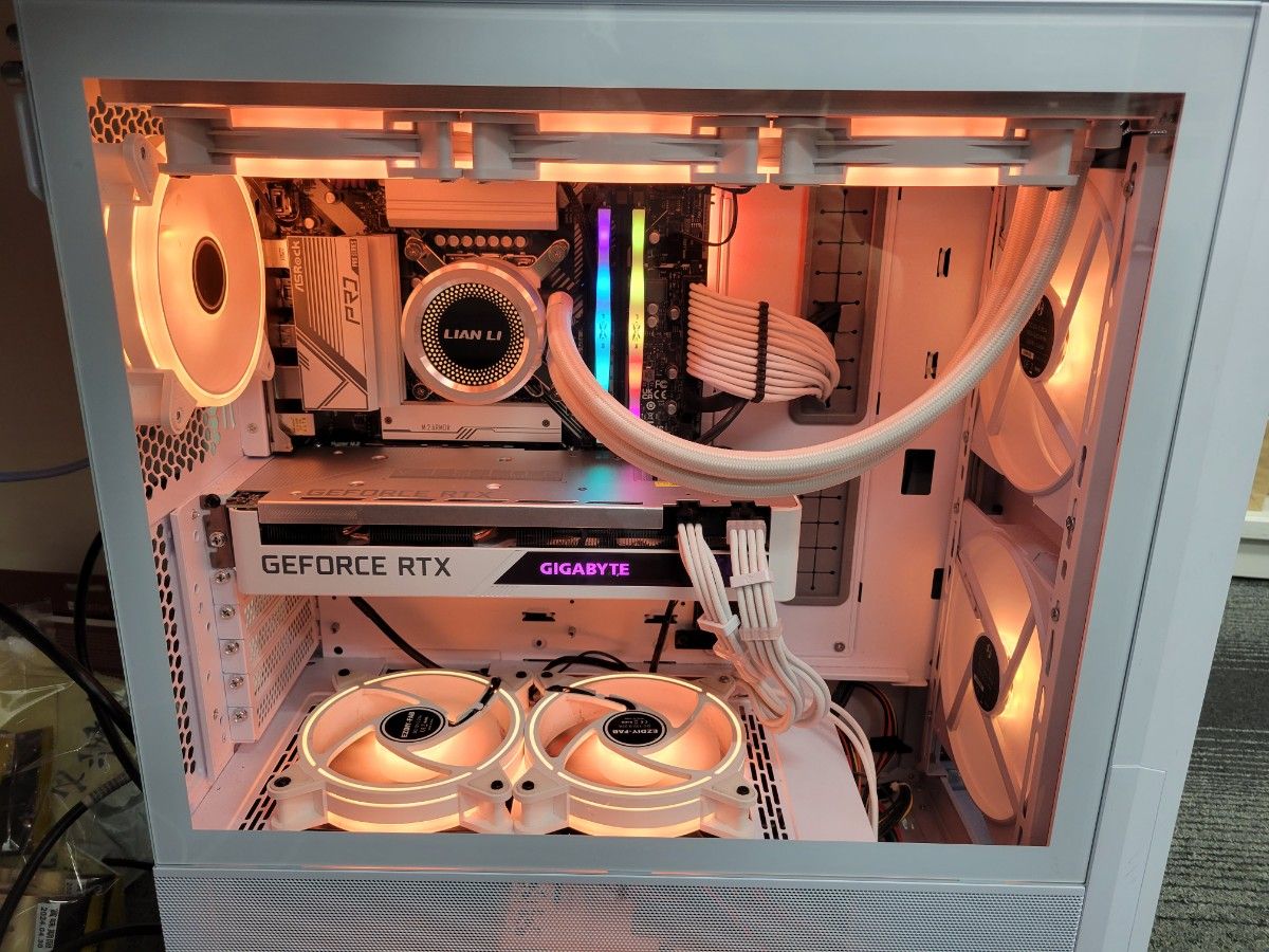 むにょ様専用」ホワイト感性 高性能ゲーミングPC 自作PC(i5 むにょ様専用」ホワイト感性 高性能ゲーミングPC 自作PC(i5