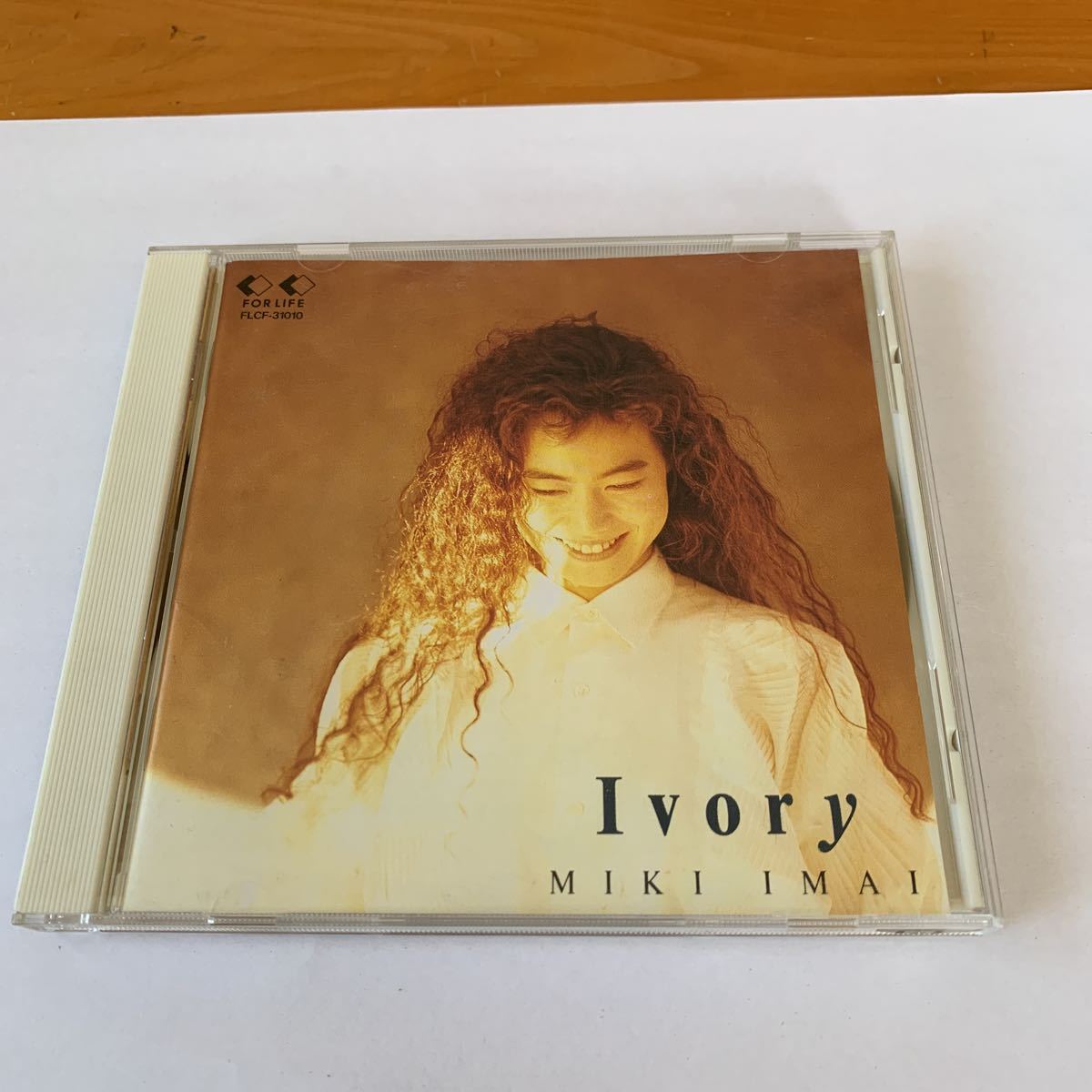 CD アルバム 今井美樹 Ivory 中古品 美品(CDケースのみ擦り傷あり) 送料送無_画像1