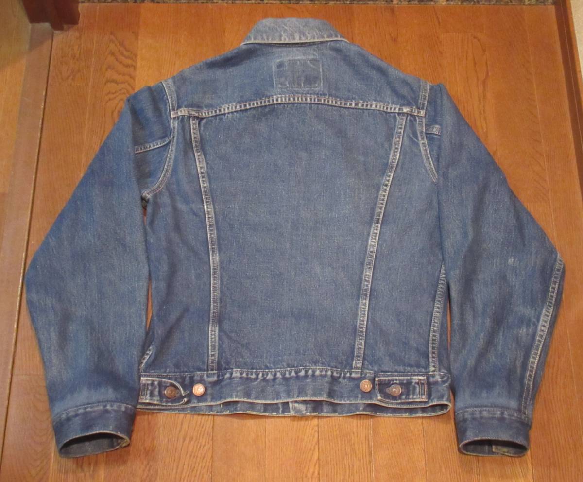 60's LEVIS 558 42 ボタン裏17 D (levi's リーバイス 3rd BIG E ビッグ ビンテージ 71205 557 70505 デニム ジャケットの画像2