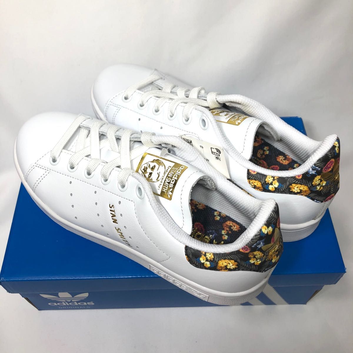 【新品】アディダス スタンスミス スニーカー ホワイト フラワー 花柄 22.0 adidas STAN SMITH EF1581