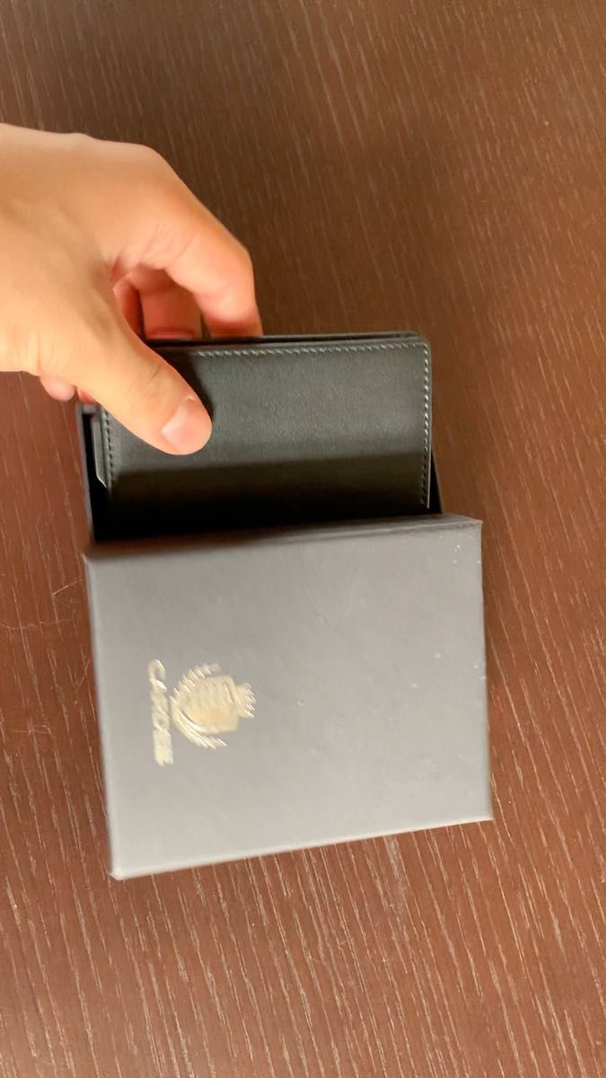 CARDEEウォレット２つ折り財布 スキミング防止カードプロテクターケース付き