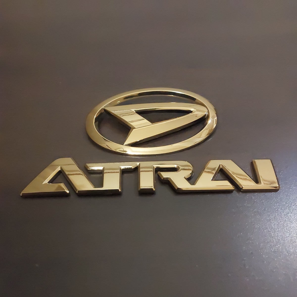 DAIHATSU S331G S330G S321G S320G ATRAI GOLD EMBLEM ダイハツ アトレー ゴールドエンブレム VIP ビップ luxury CUSTOM カスタム _画像2