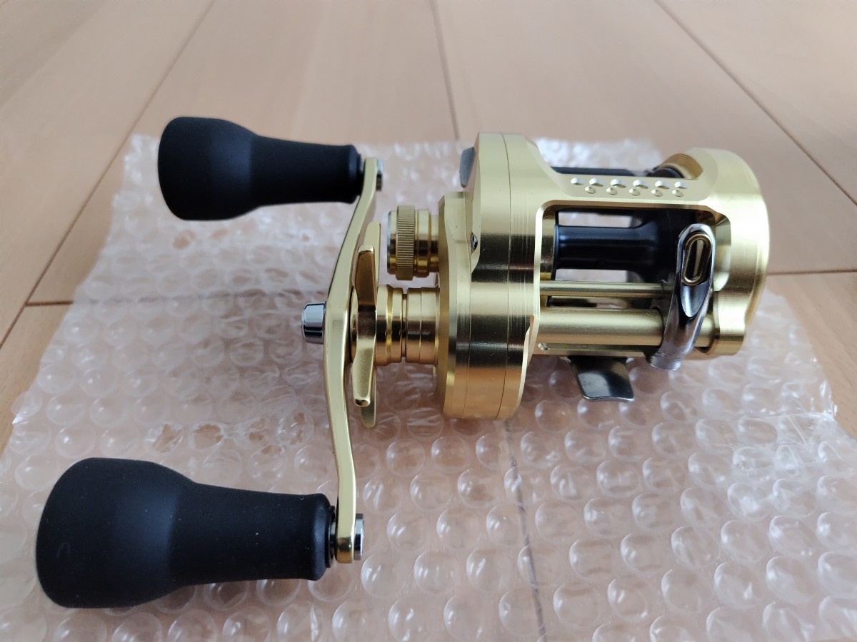 シマノ SHIMANO カルカッタコンクエストMD400XGLH | www.annugeo.com