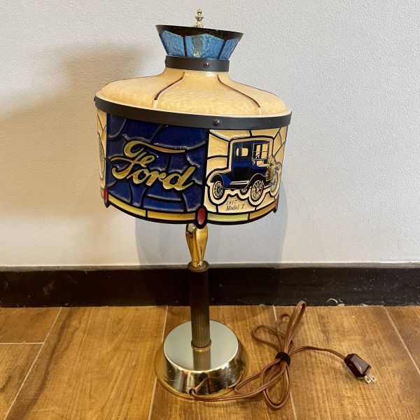 [ free shipping ] 1970 period Ford FORD table lamp lighting Tiffany lamp store furniture Vintage E0123