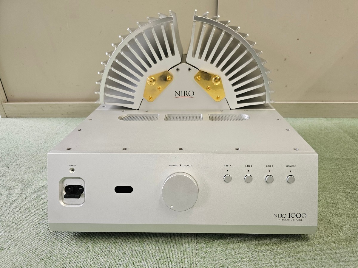 美品 レア NIRO NIRO1000 Integrated Engine プリメインアンプ ナカミチ／メカニカルリサーチ
