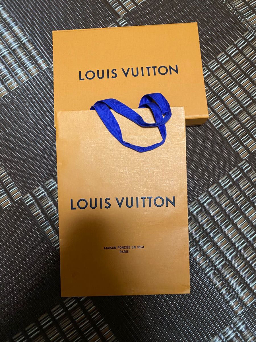 LOUIS VUITTON ルイヴィトン 空箱 紙袋