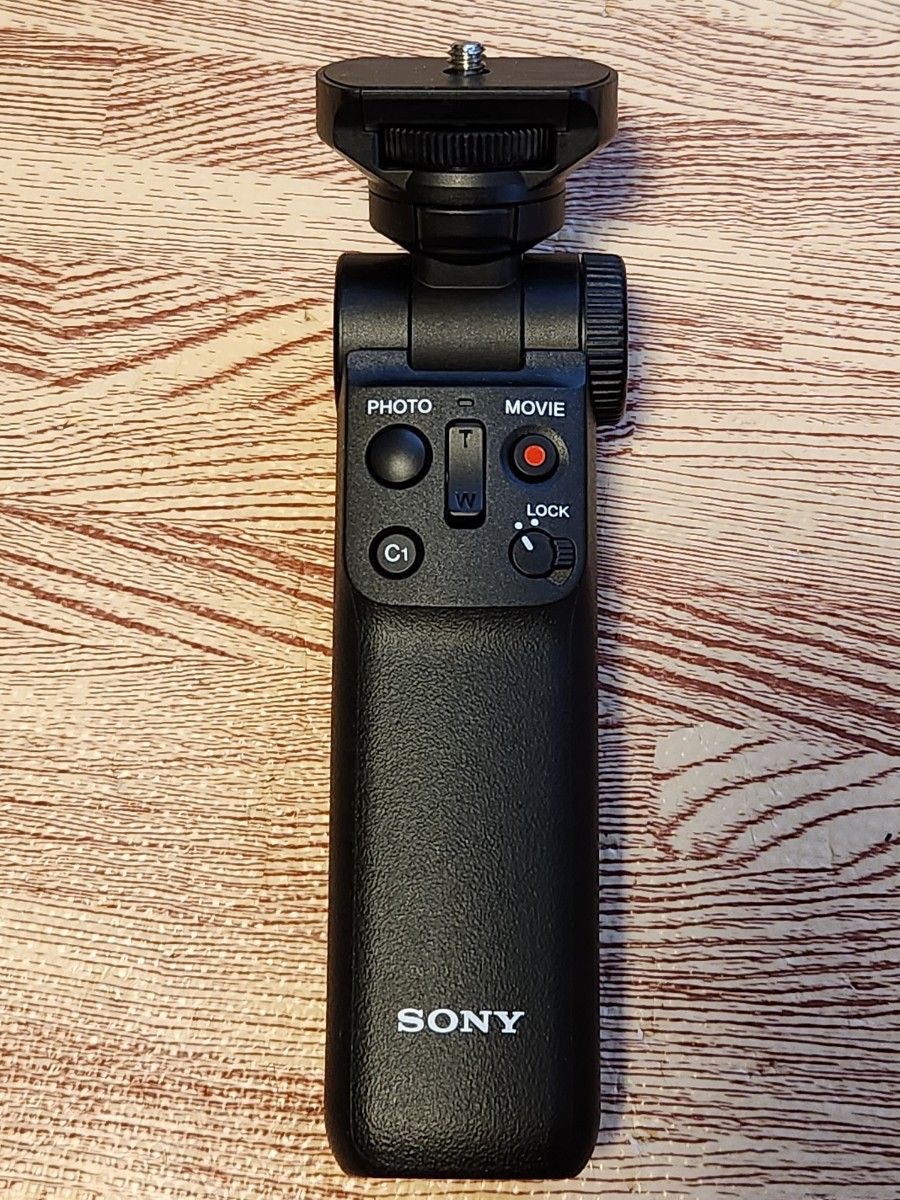 SONY α6400ダブルズームレンズキット+単焦点35mmF1.8+GP-VPT2BT+予備