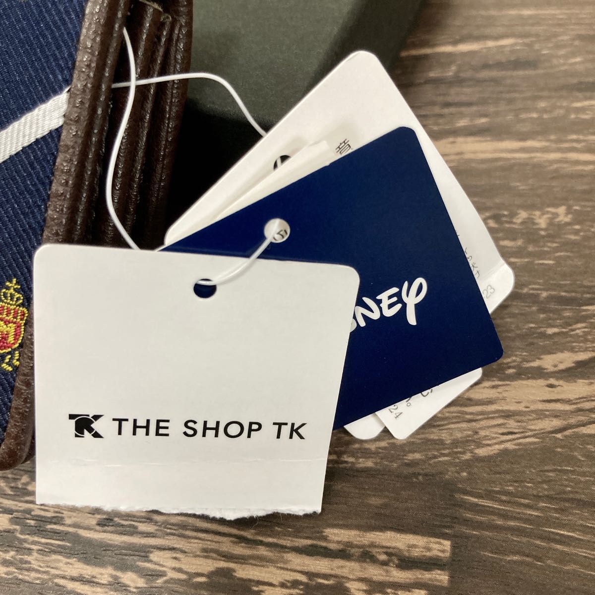 【新品タグ付】THESHOPTK ディズニー コラボ 名刺入れ タケオキクチ