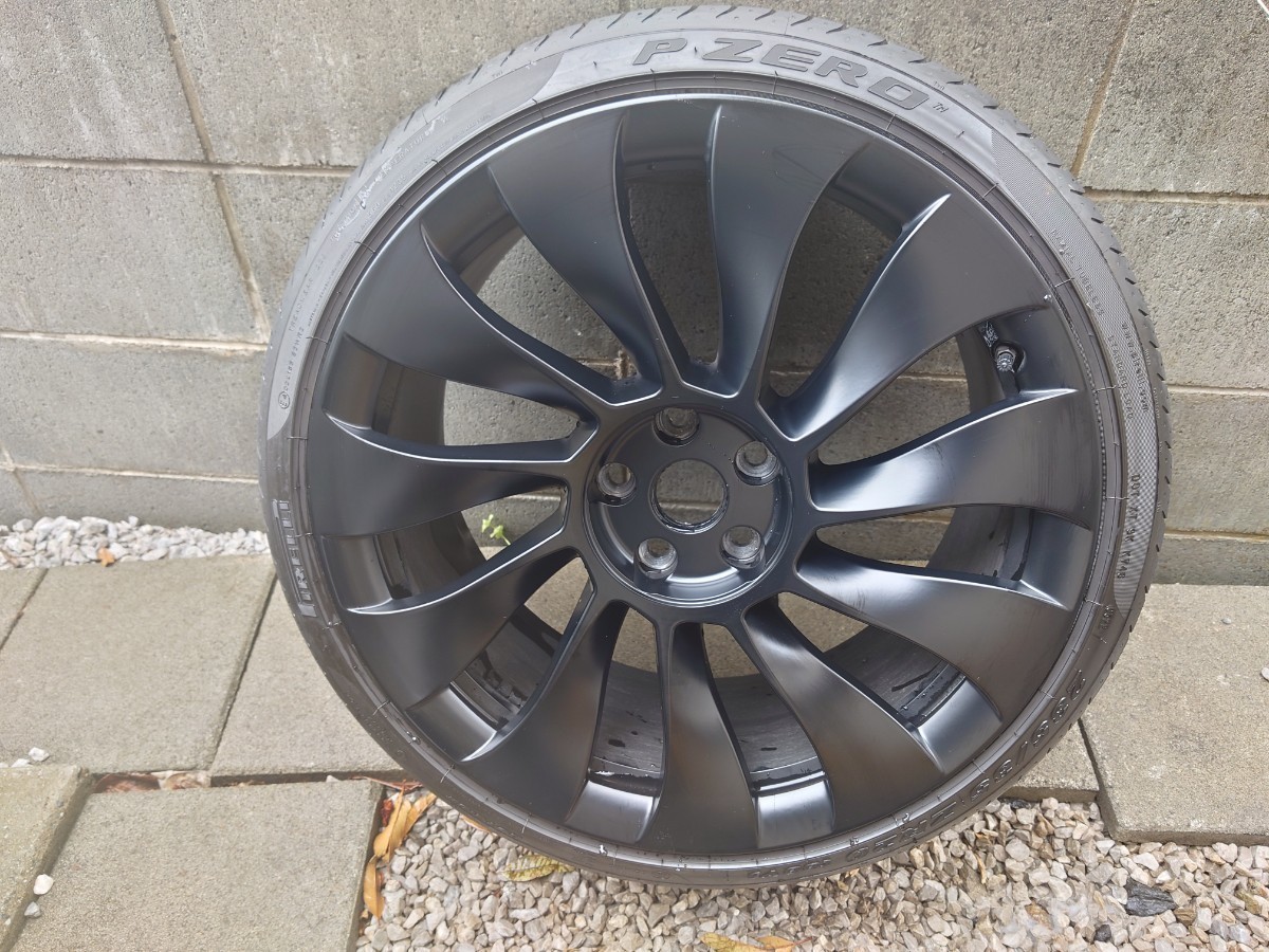 テスラ モデル3 20インチ タイヤ ホイール TPMS 4本セット 2022 テスラ モデル3 20インチ タイヤ ホイール TPMS 4本セット 2022