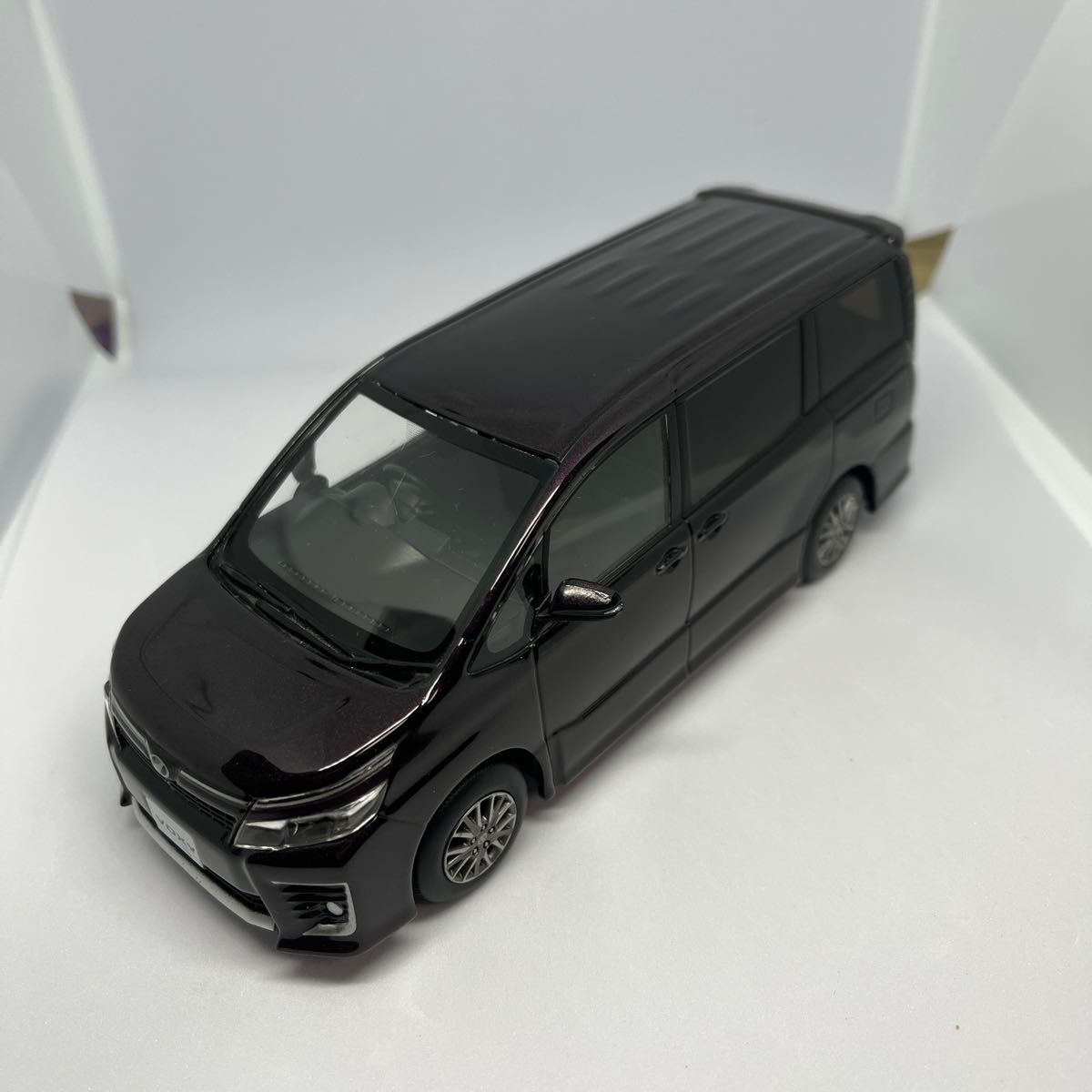 トヨタ80系前期ヴォクシーZS カラーサンプルミニカー|Yahoo トヨタ80系前期ヴォクシーZS カラーサンプルミニカー|Yahoo