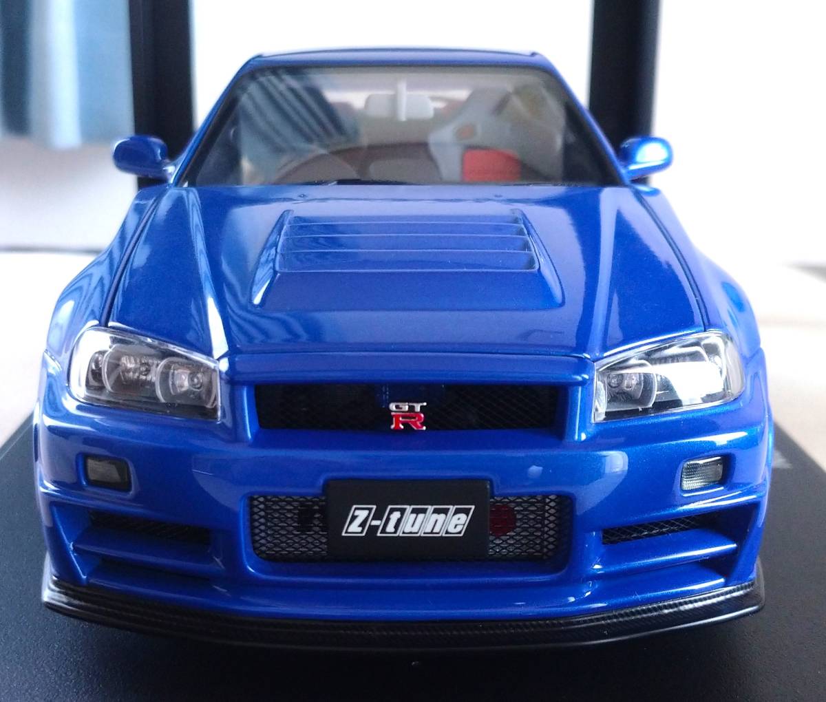 1/18 AUTOart Auto Art NISSAN SKYLINE GT-R R34 NISMO Z-TUNE Z2 BAYSIDE BLUE Nissan Skyline Nismo Bay боковой голубой 77354