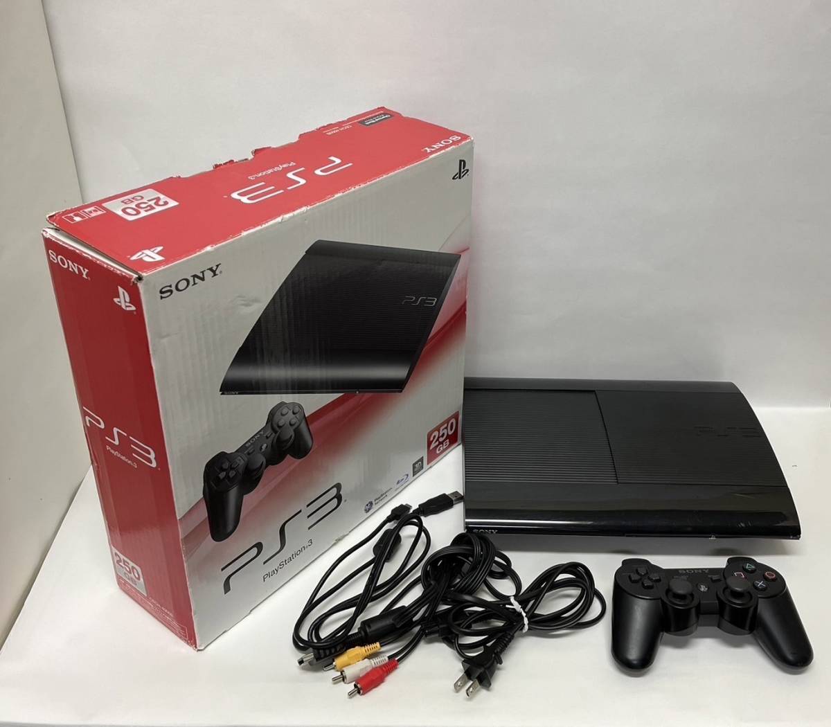 PS3 250GBモデル　CECH-4000B　通電確認済み　ジャンク扱い