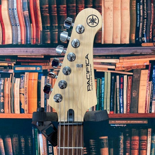 5270】 YAMAHA PAC112V CT搭載 弦交換不要 ケース付 | inmano.com.br