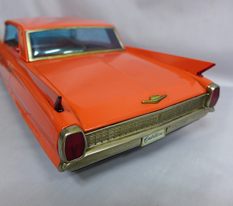古いブリキの自動車 『キャデラック』イチコー 製 古いブリキの自動車 『キャデラック』イチコー 製