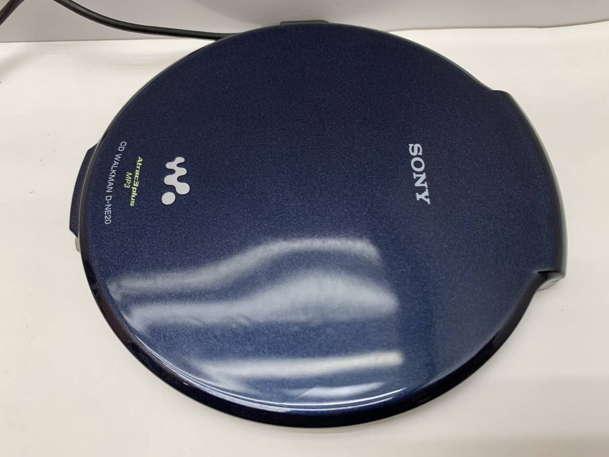 動作品 SONY ソニー CDウォークマン D-NE20 /乾電池ケース（EBP-J101）ACアダプター(AC-ES3010K2)付_画像9