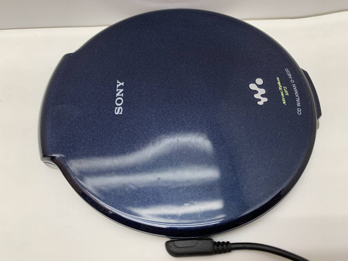 動作品 SONY ソニー CDウォークマン D-NE20 /乾電池ケース（EBP-J101）ACアダプター(AC-ES3010K2)付_画像8