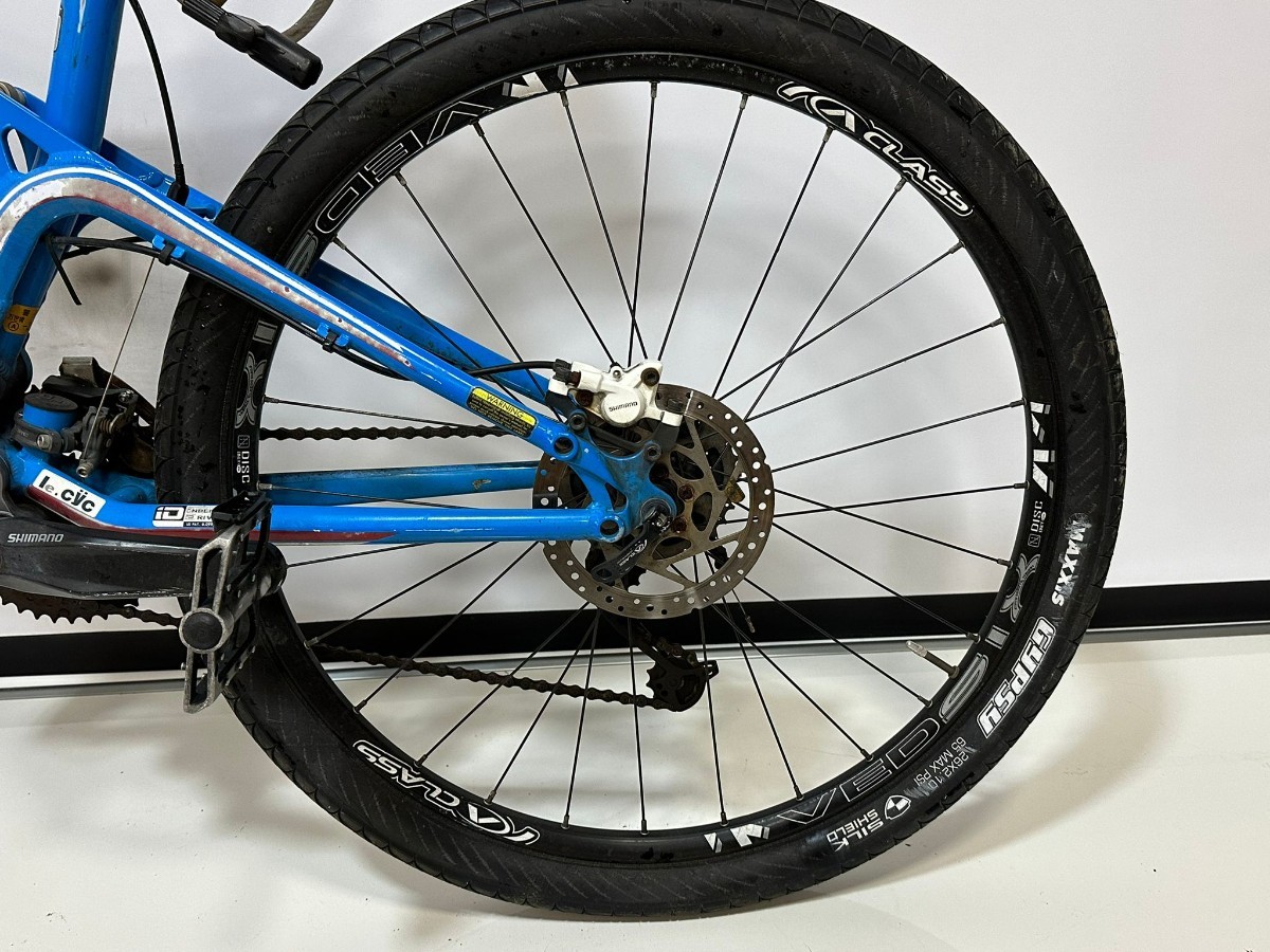 人気の自転車 MTB マウンテンバイクGT M ディスクブレーキ 6061 アルミニウム SENSOR 3.0 26x2.10 ２６インチ タイヤ の画像10
