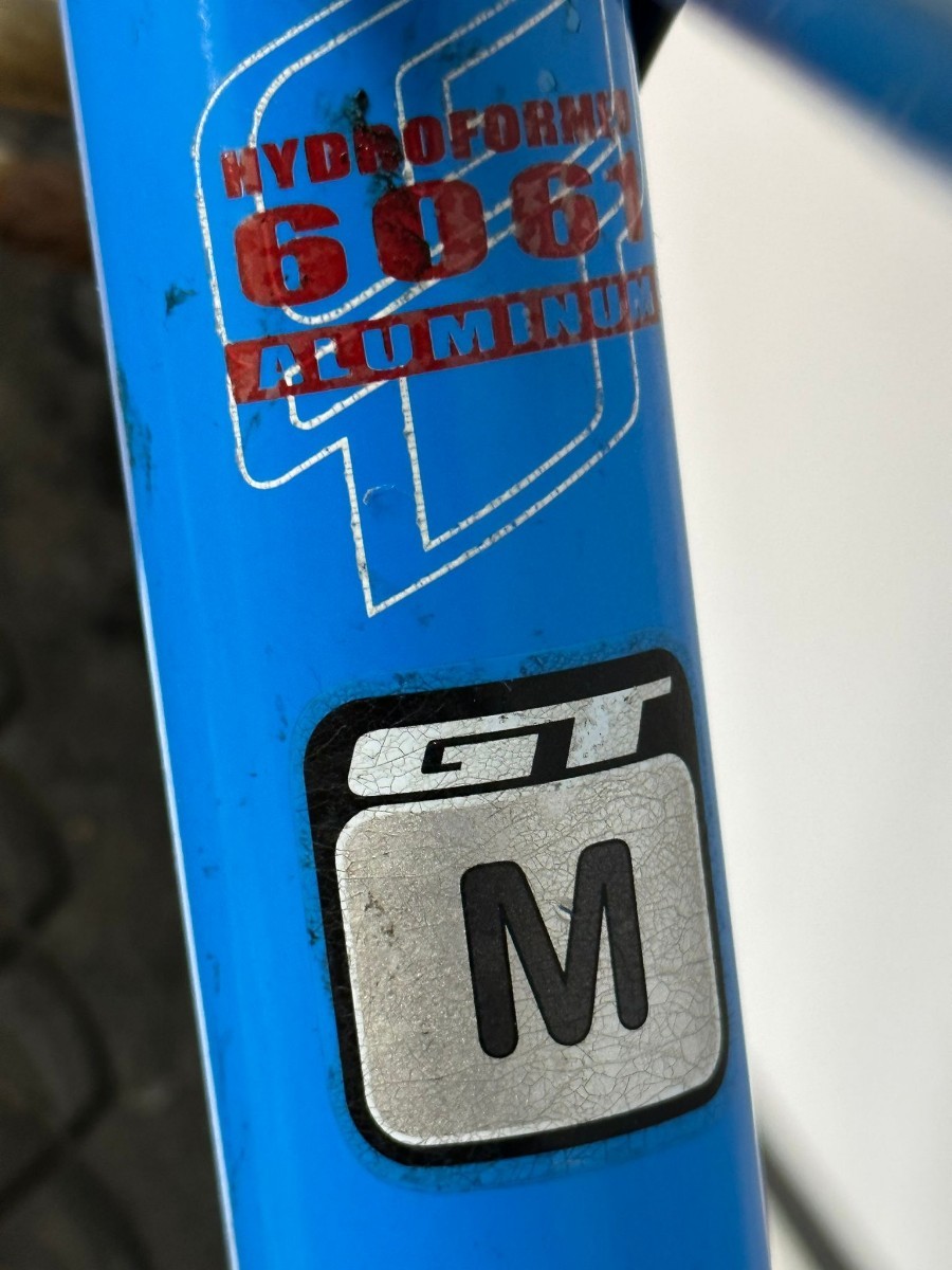 人気の自転車 MTB マウンテンバイクGT M ディスクブレーキ 6061 アルミニウム SENSOR 3.0 26x2.10 ２６インチ タイヤ の画像9