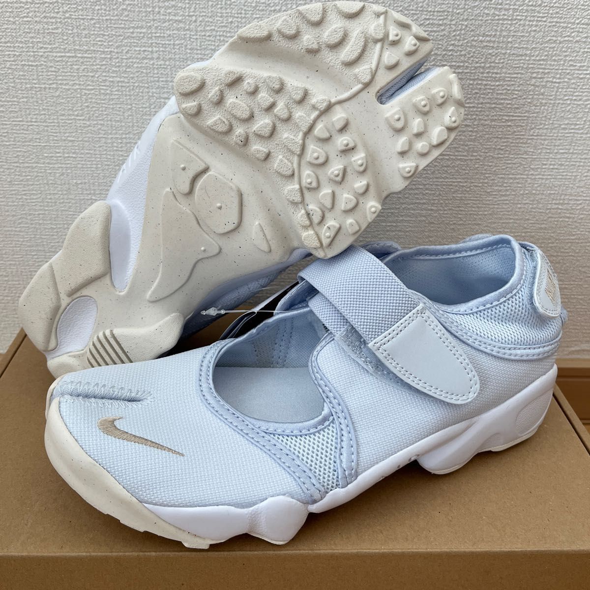 ナイキ ウィメンズ エア リフト  NIKE W AIR RIFT