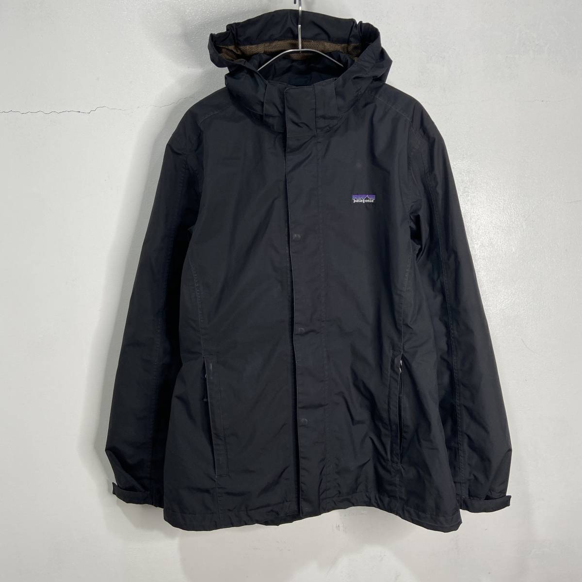 人気が高い ☆送料無料☆Patagonia☆トレントシェルマウンテンパーカー