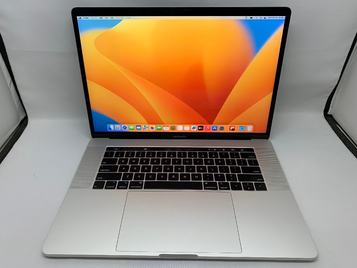 1円スタート!! Apple MacBook Pro A1990 (15-inch, 2018) シルバー