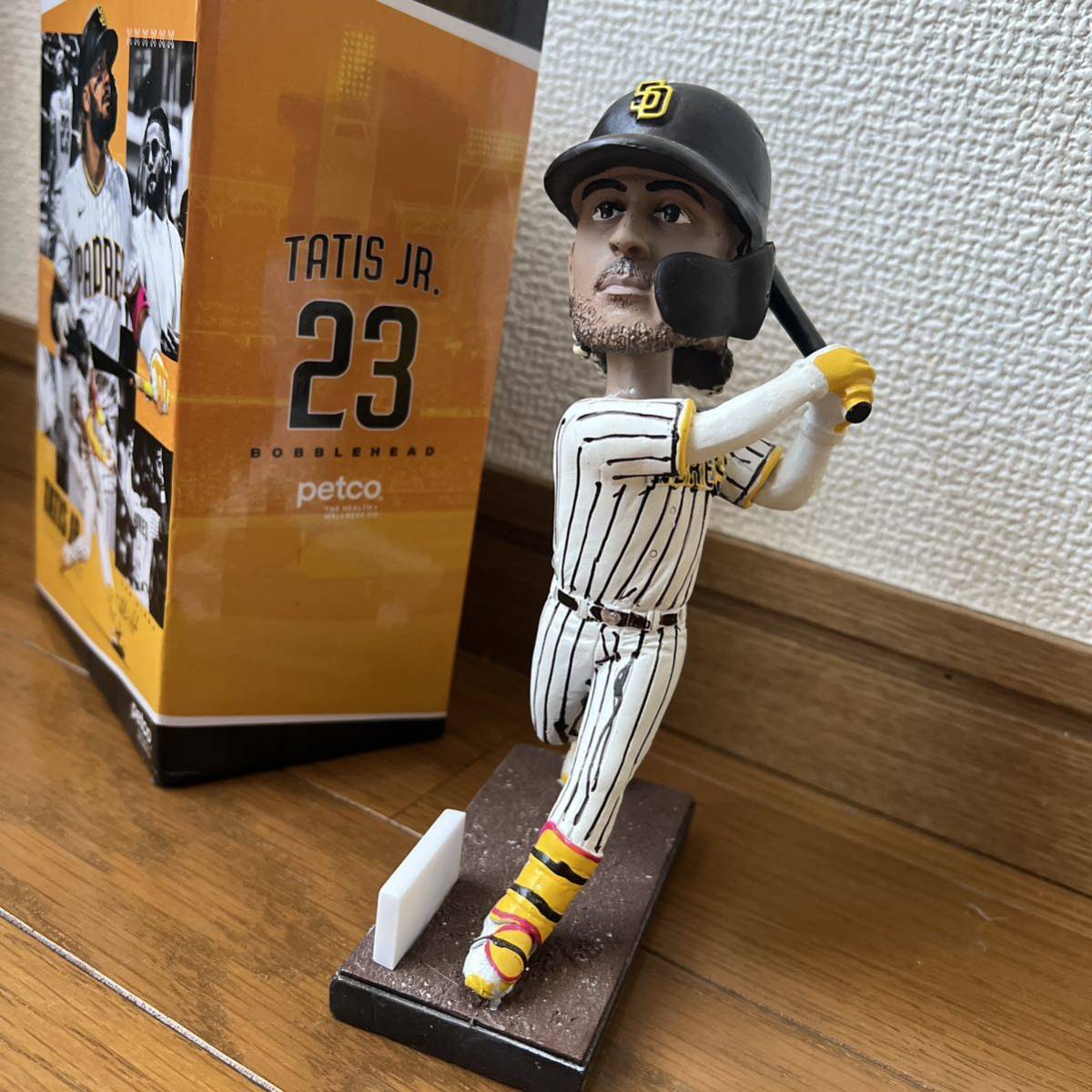 激安価格の 2023年9月5日球場配布予定 タティスJr ボブルヘッド パドレス MLB スポーツ