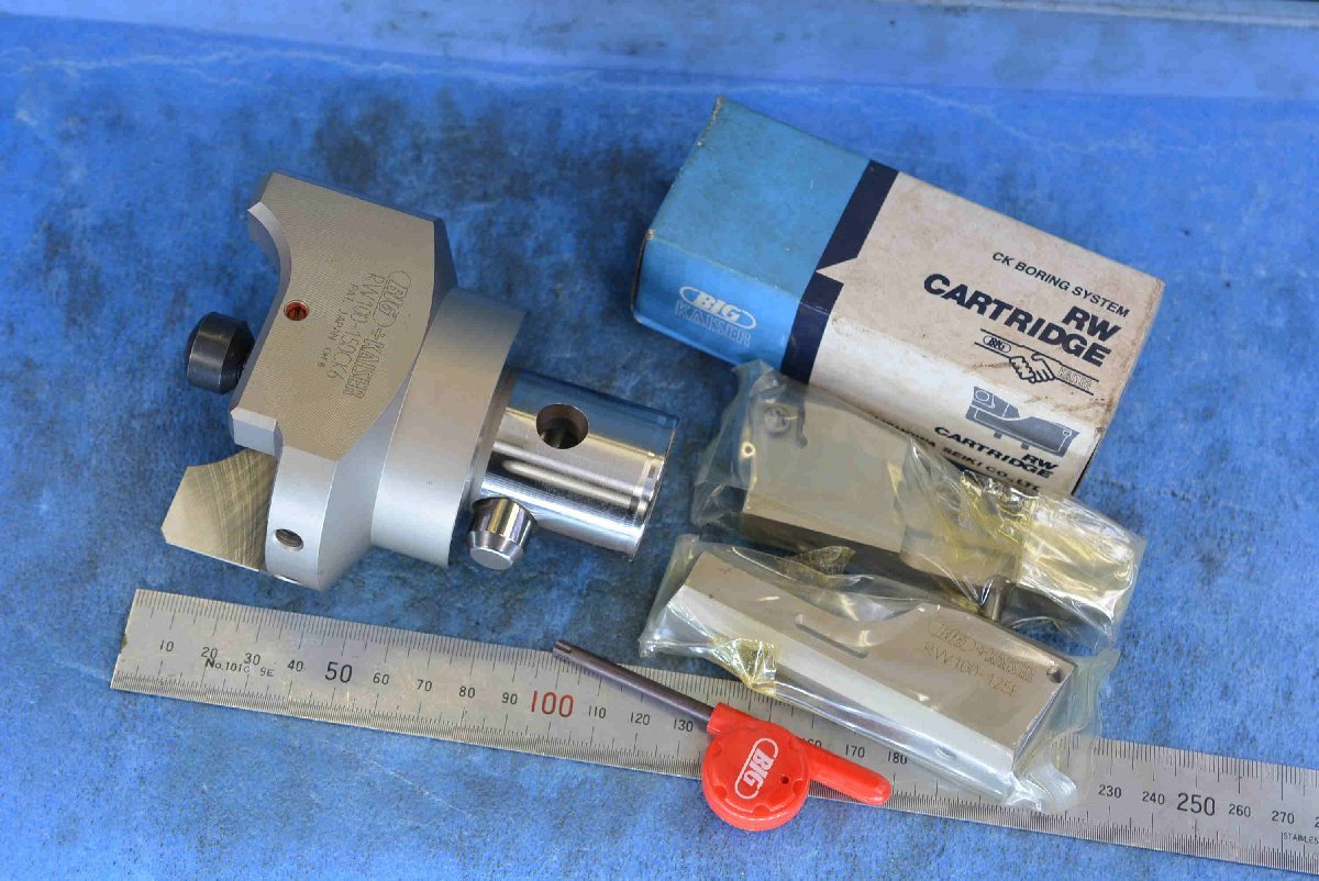 人気商品 KAISER BIG RW100-150CK6 未使用 カートリッジ付き RW100-125E フライス盤 人気商品 KAISER BIG RW100-150CK6 未使用 カートリッジ付き RW100-125E フライス盤