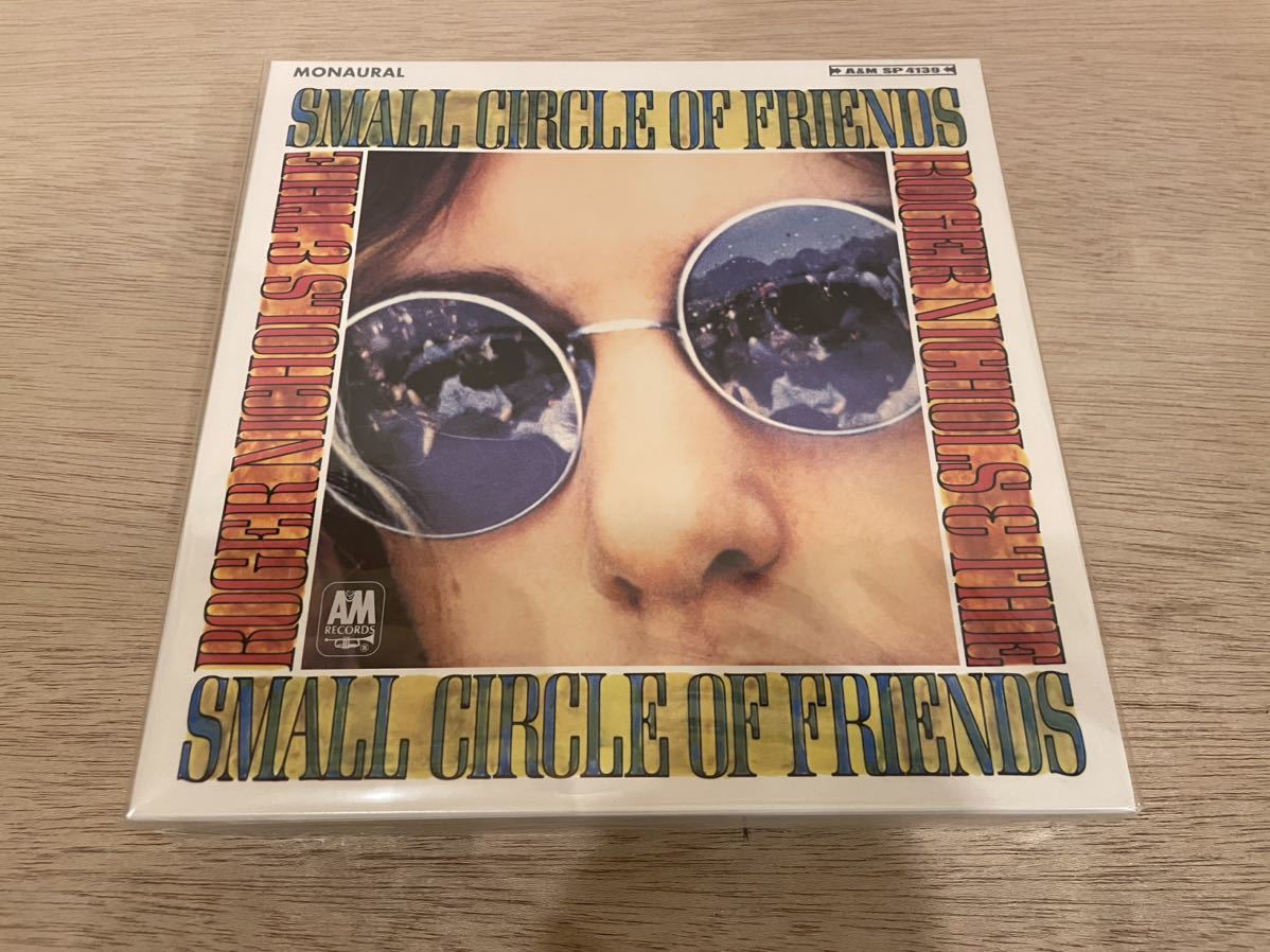 Roger Nichols  The Small Circle of Friends 7初回生産完全限定 未開封品 アナログボックスセット  ロジャー・ニコルス