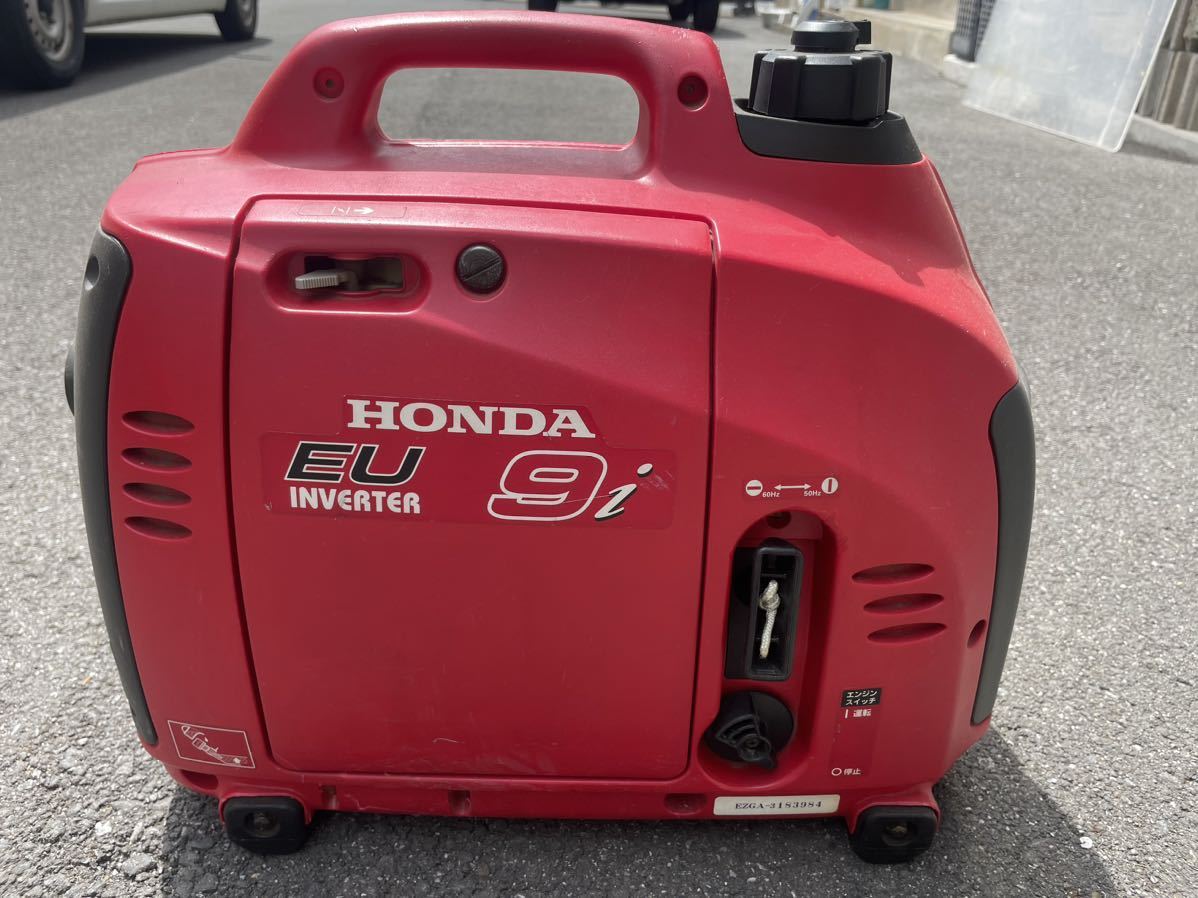 【中古/使用感あり】　ポータブル発電機　honda EU9i　屋外作業などに_画像1