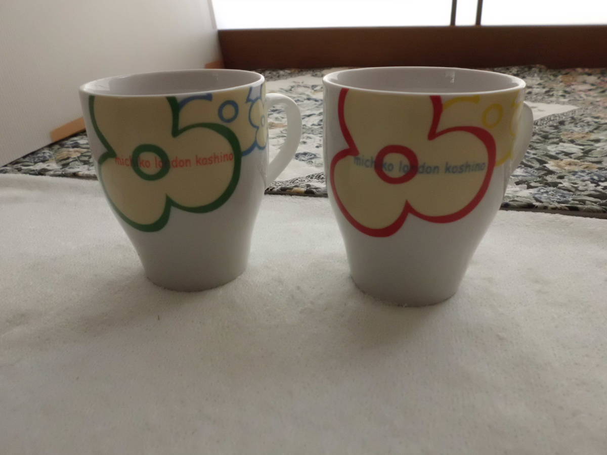408■■　　新品！MICHIKO LONDON(コシノ・ミチコ）（ペアマグカップ）陶器製（色違い）■■_画像9